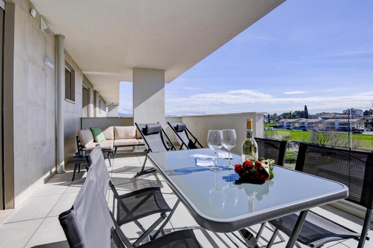Opalia Residence - Garda Lake Lifestyle Apartment ペスキエーラ・デル・ガルダ エクステリア 写真